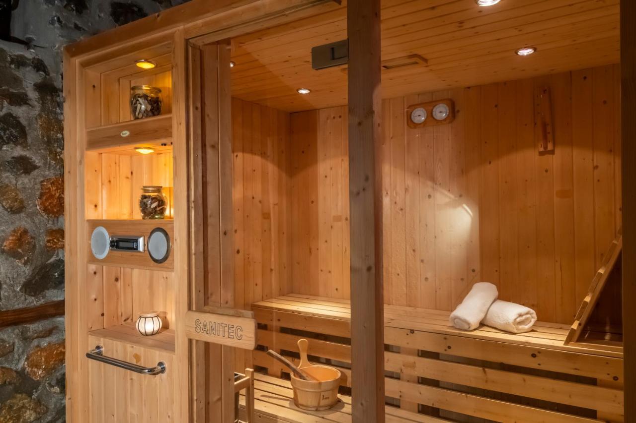 Rouga Mountain Boutique Suites & Spa パライオス・アギオス・アタナシオス エクステリア 写真