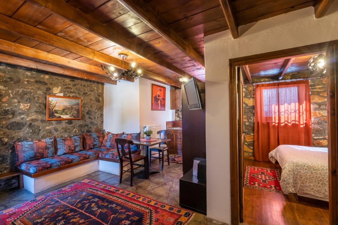 Rouga Mountain Boutique Suites & Spa パライオス・アギオス・アタナシオス エクステリア 写真