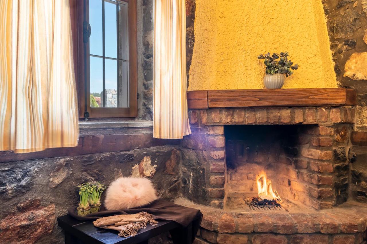 Rouga Mountain Boutique Suites & Spa パライオス・アギオス・アタナシオス エクステリア 写真