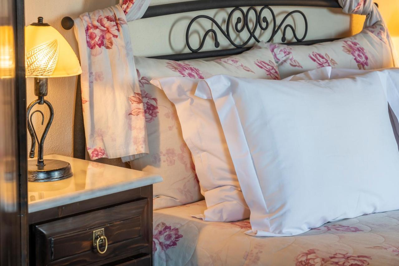 Rouga Mountain Boutique Suites & Spa パライオス・アギオス・アタナシオス エクステリア 写真