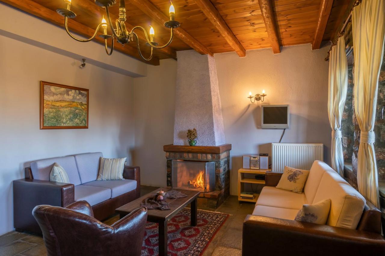 Rouga Mountain Boutique Suites & Spa パライオス・アギオス・アタナシオス エクステリア 写真