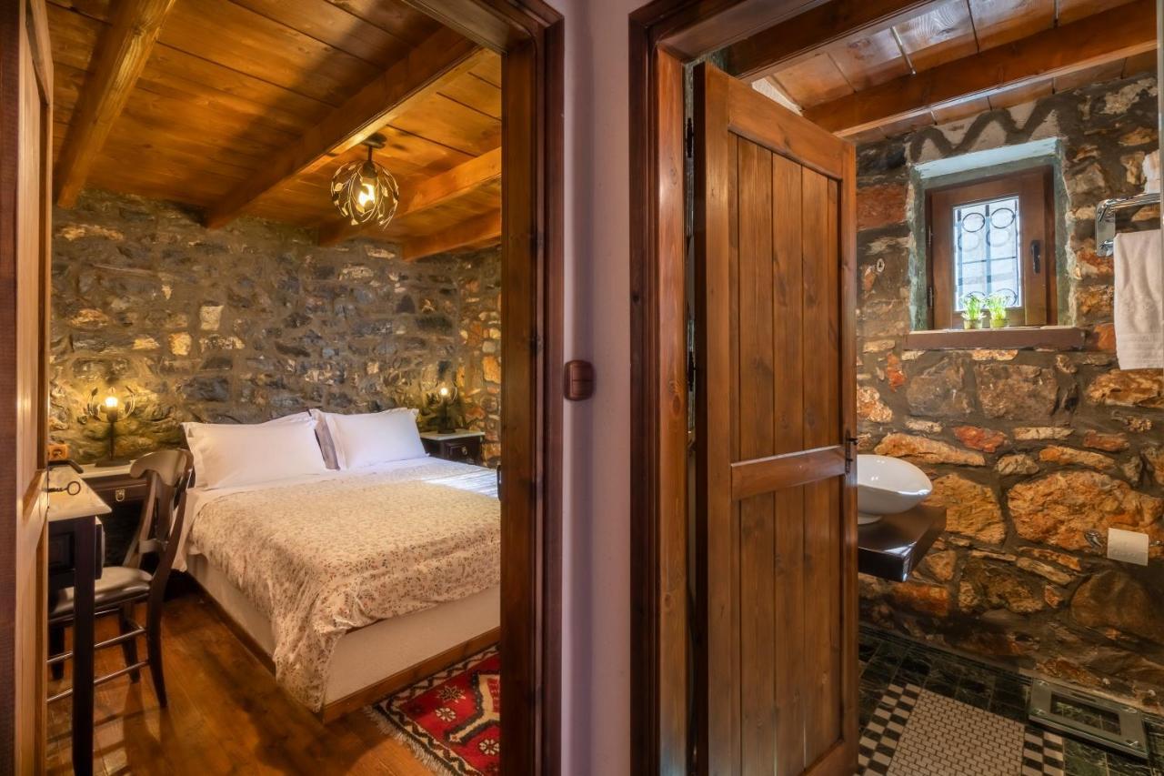 Rouga Mountain Boutique Suites & Spa パライオス・アギオス・アタナシオス エクステリア 写真