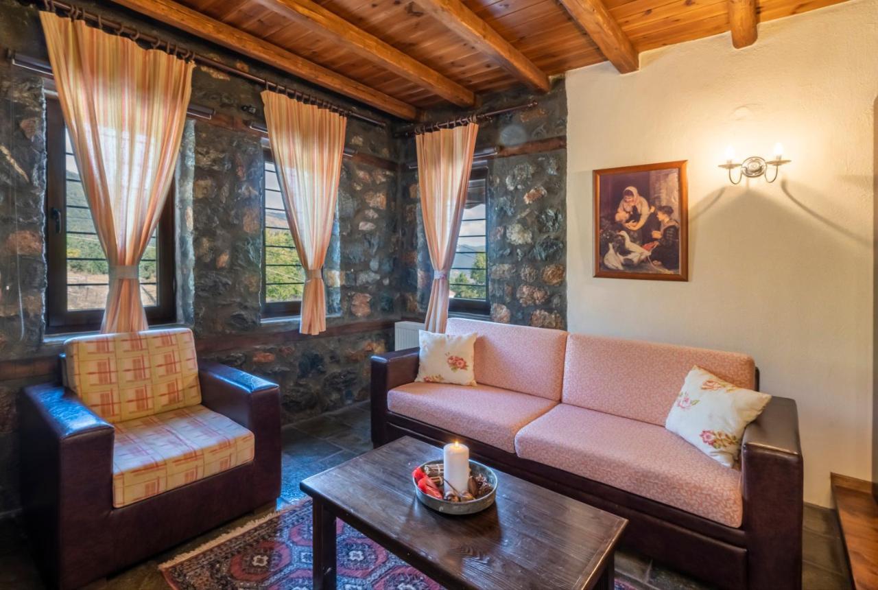 Rouga Mountain Boutique Suites & Spa パライオス・アギオス・アタナシオス エクステリア 写真